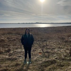 Meet your Posher, Jacy